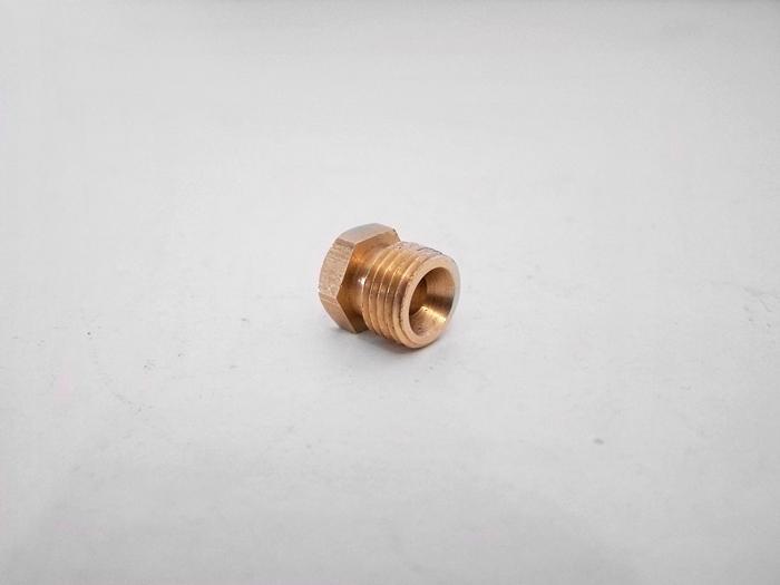 Szorítócsavar FÉG 4 mm M10x1 gyújtóégőhöz, 204-051